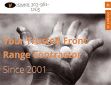Tablet Screenshot of monarchroofing.com